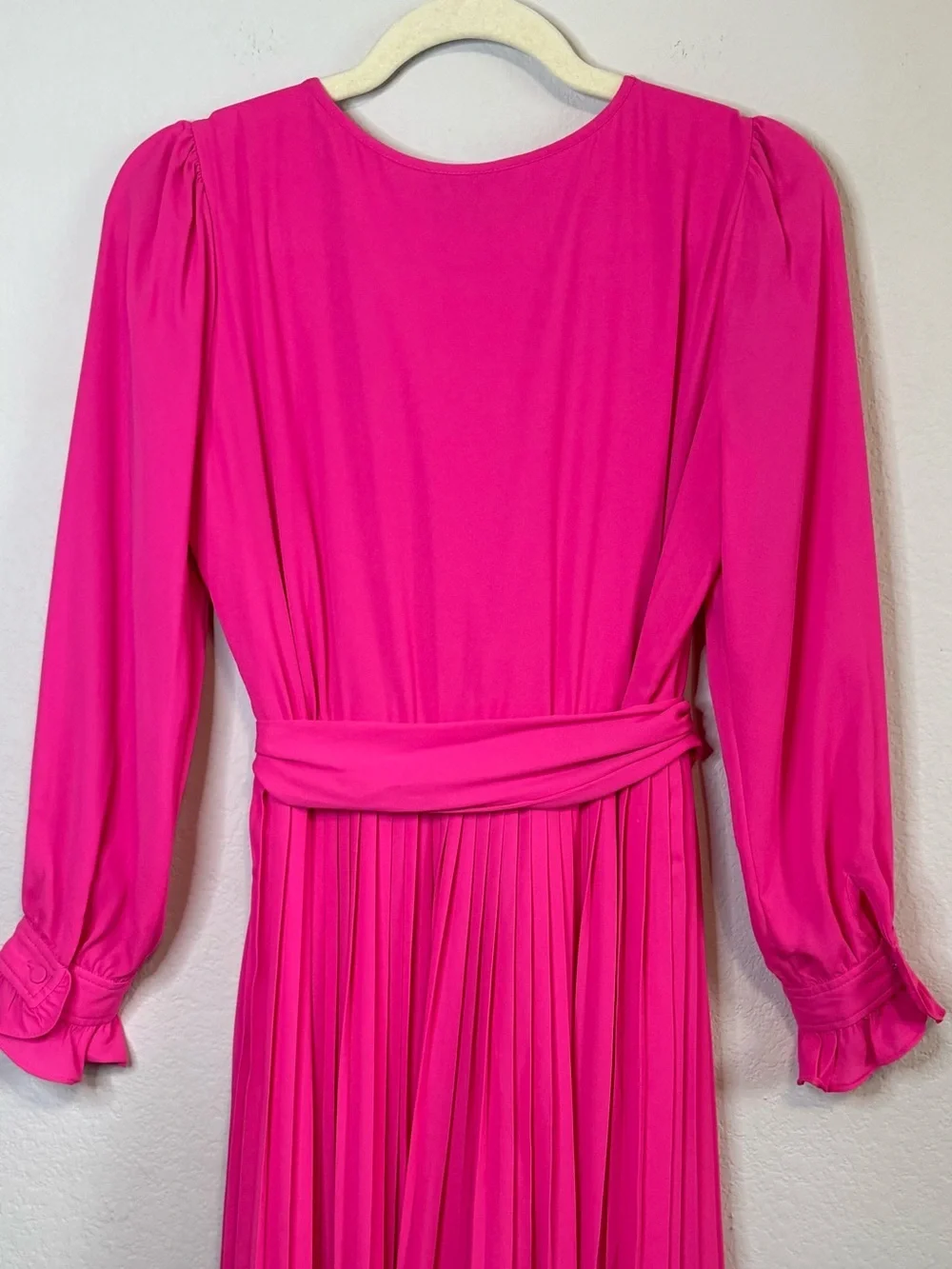 J Crew Tie Front Pleated Dress Pink Long Sleeve Button Front Style AK205 Size 2